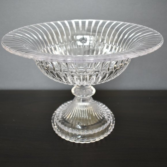 RCR Crystal Footed Compote Bowl Centerpiece - Picture 2 of 8